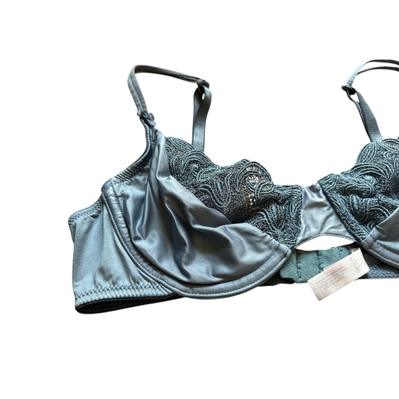 Victoria's Secret Dream Angels Push Up Bra Blue Lace Satin Lined 36B - Picture 2 of 8